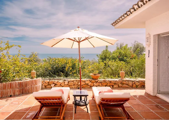 7,000 Sqm Luxurious With Panoramic Sea Views Multiple Gardens & Two Pools Villa Benalmádena