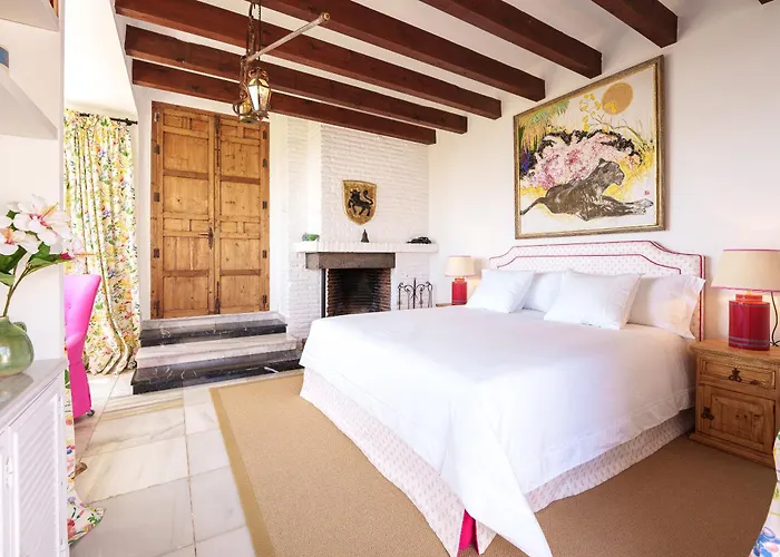 7,000 Sqm Luxurious With Panoramic Sea Views Multiple Gardens & Two Pools *