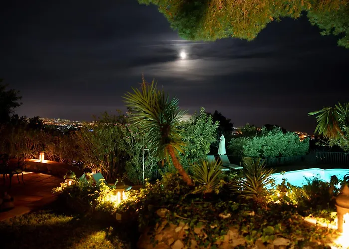 7,000 Sqm Luxurious With Panoramic Sea Views Multiple Gardens & Two Pools Villa Benalmádena