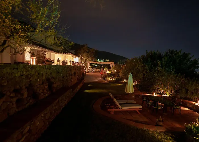 7,000 Sqm Luxurious With Panoramic Sea Views Multiple Gardens & Two Pools Villa Benalmádena