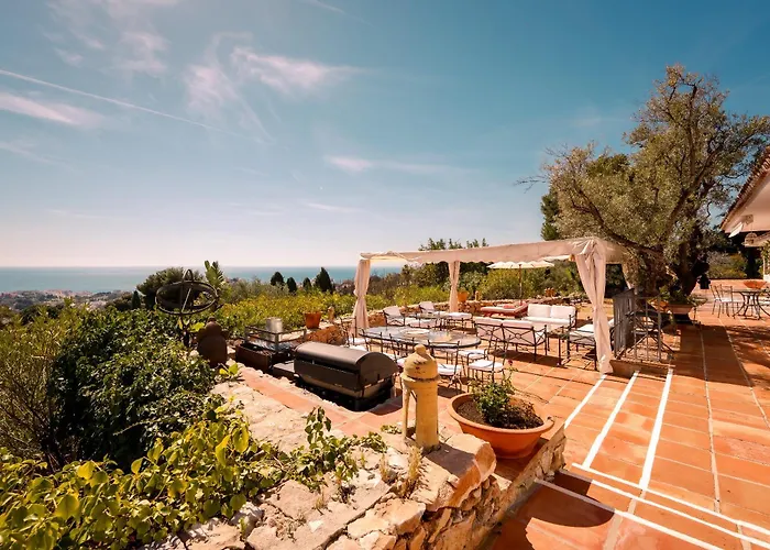 7,000 Sqm Luxurious With Panoramic Sea Views Multiple Gardens & Two Pools