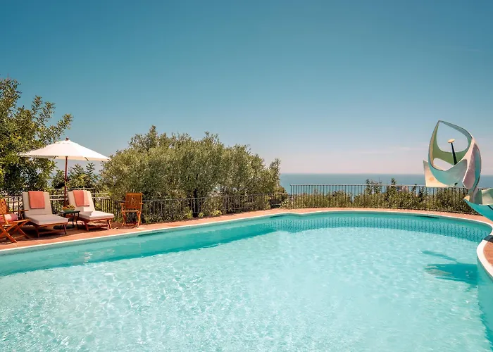 7,000 Sqm Luxurious With Panoramic Sea Views Multiple Gardens & Two Pools Benalmádena