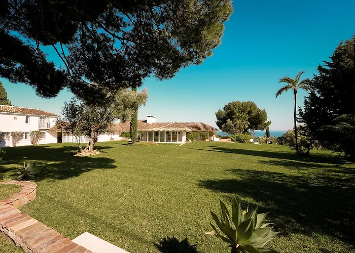 7,000 Sqm Luxurious With Panoramic Sea Views Multiple Gardens & Two Pools *